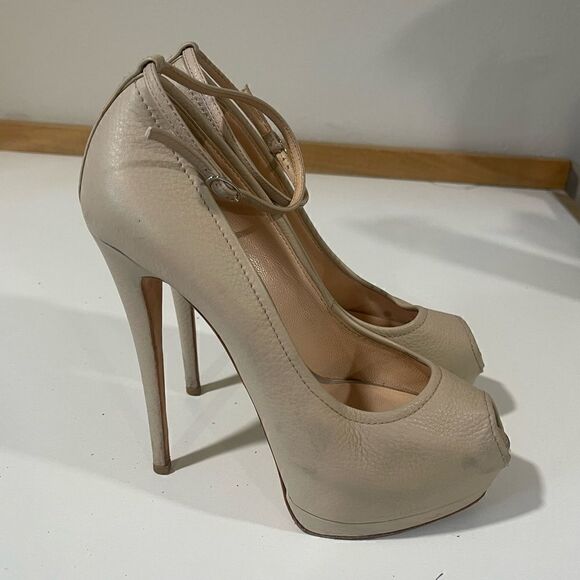 Giuseppe Zanotti Beige Leather Peep-toe Heels - Picture 2 of 9